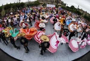 VIVA MÉXICO! Mexican Independence Day Celebration Mexican auto insurance from MexicanInsuranceStore.com