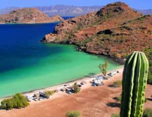 Baja Beach Scenery - Canadians Driving to Mexico Mexican insurance online policy