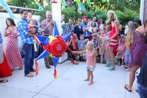Pinata Party! Mexico insurance from MexicanInsuranceStore.com