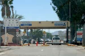 Mexico Border - Traffic Lite Mexico insurance with MexicanInsuranceStore.com