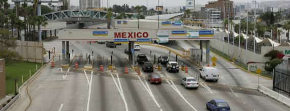 US-Mexico border, San Ysidro Mexican insurance online from MexicanInsuranceStore.com