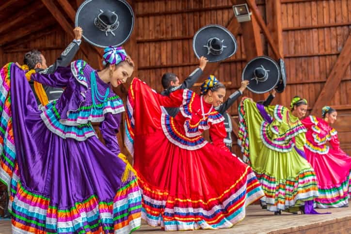 Dancers from Mexico in traditional costume
